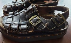 Dr Martins sandals 1990